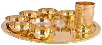 Brass thali dinner set, hammered, catalogue code BR-038