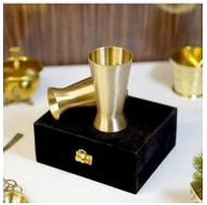 Brass peg measure with a black gift box, catalogue code BR-024