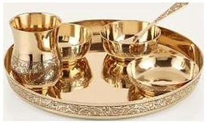 Matt engraved kansa thali dinner set with oval glass, catalogue code KS-005