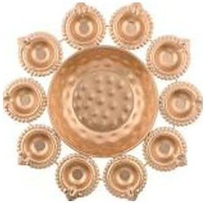 Iron urli with 8 diya set, copper finish, hammered, catalogue code IR-003